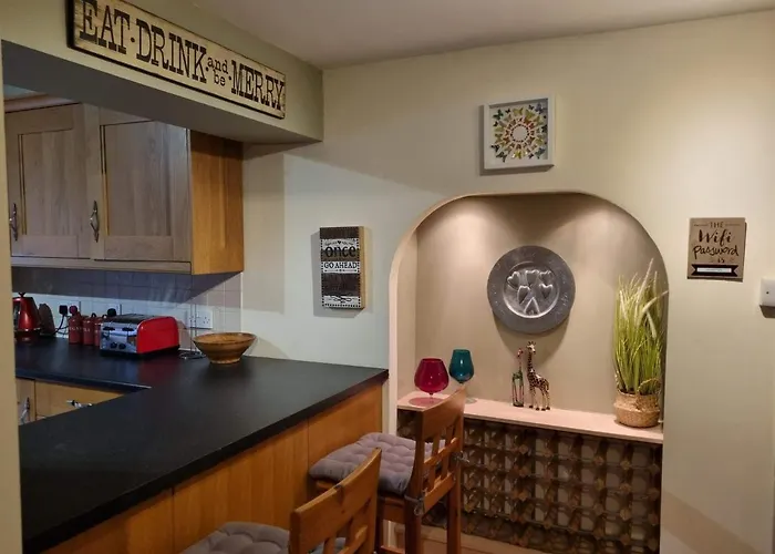 Kingsfield House By Cliftonvalley * Bristol