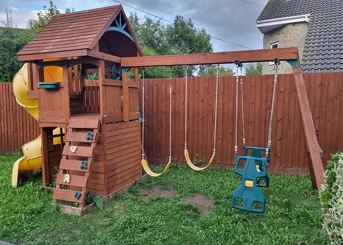 Holiday home Kingsfield House By Cliftonvalley